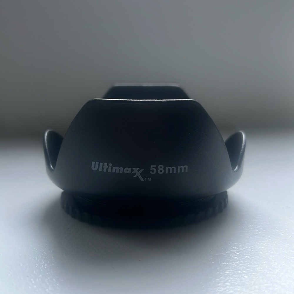 Ultimaxx 58mm Tulip Threaded Lens Hood, NWOT